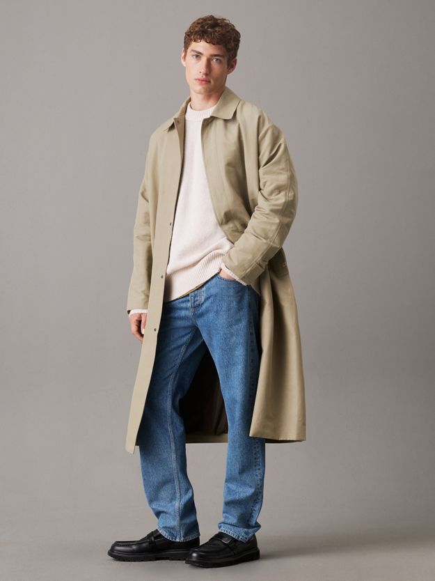 Standard Straight Jeans