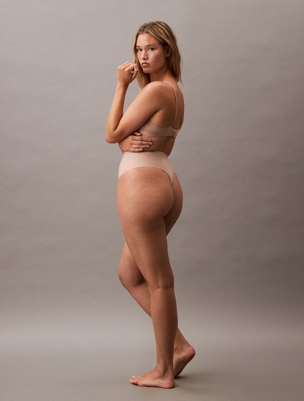 Shapewear Thong - Second Skin Smoothing