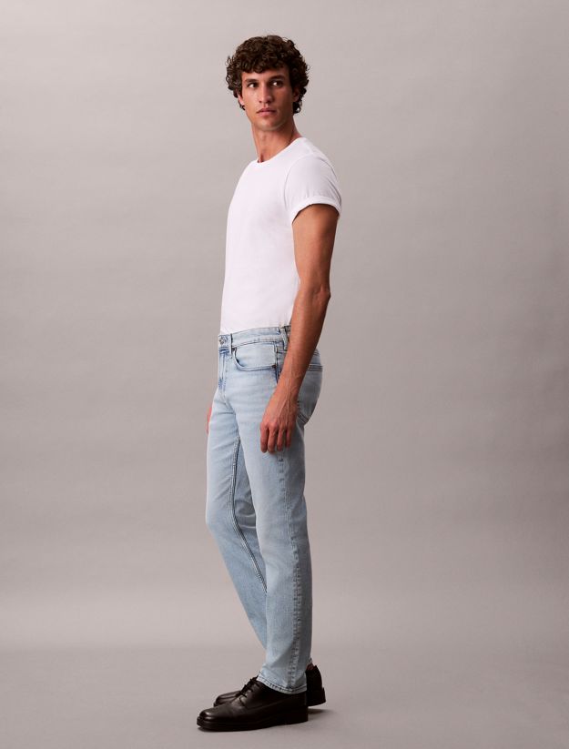Slim Fit Jean