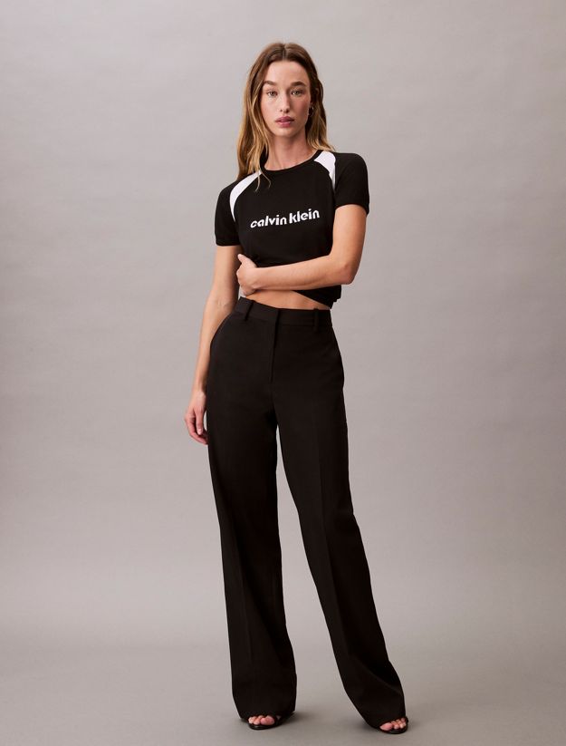 Contrast Logo Graphic Slim T-Shirt