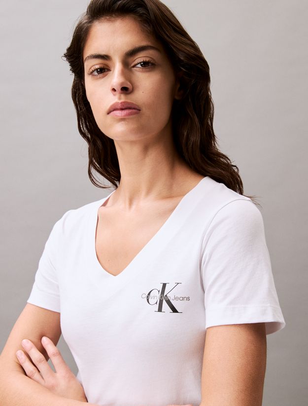 2 Pack V-neck T-shirts