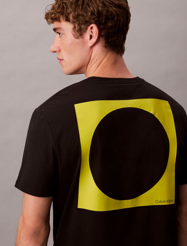 Circle Graphic Relaxed T-Shirt