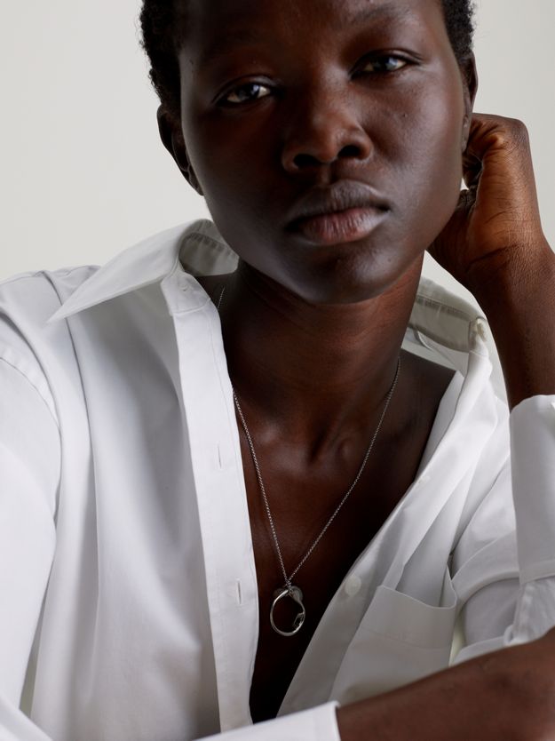 Twisted Circle Pendant Necklace