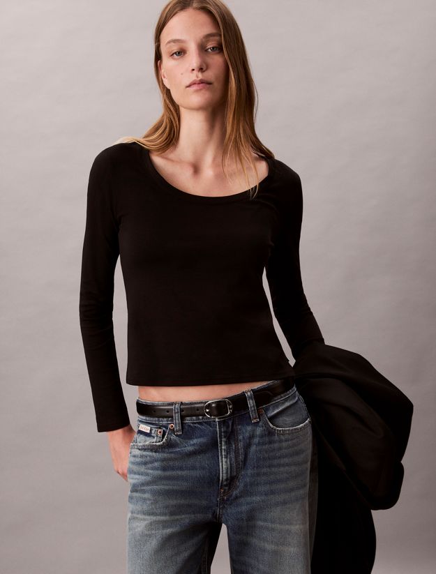 Scoop Neck Top