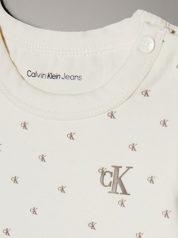 Newborn 4-piece Gift Set