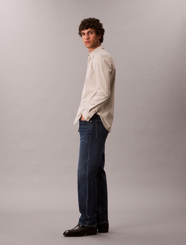 Standard Straight Fit Jeans