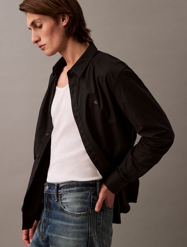 Solid Classic Oxford Button-Down Shirt