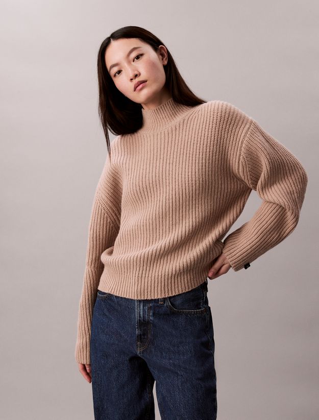 Ribbed Chunky Relaxed Turtleneck Sweater