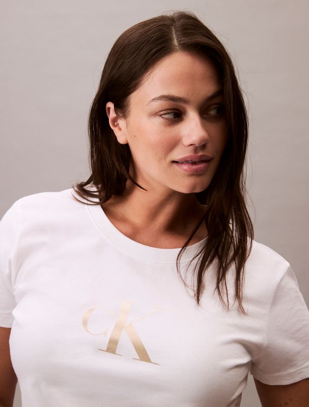 Plus Size Slim Monogram T-shirt