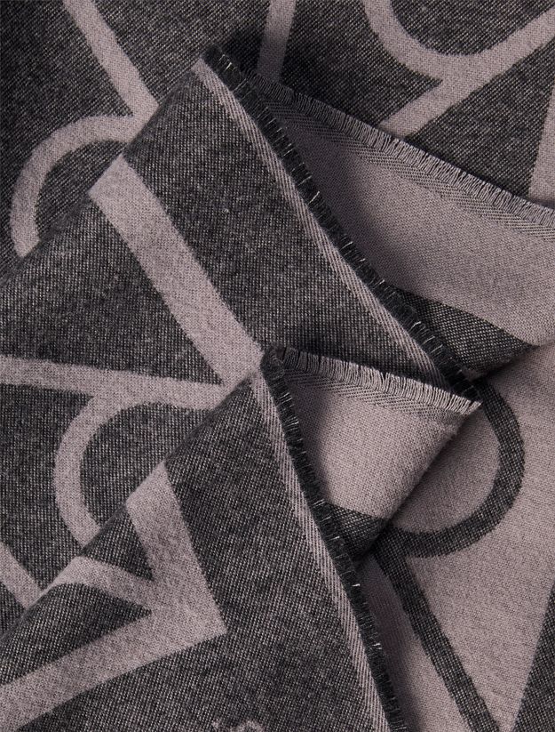 Soft Two-Tone Emblem Logo Scarf