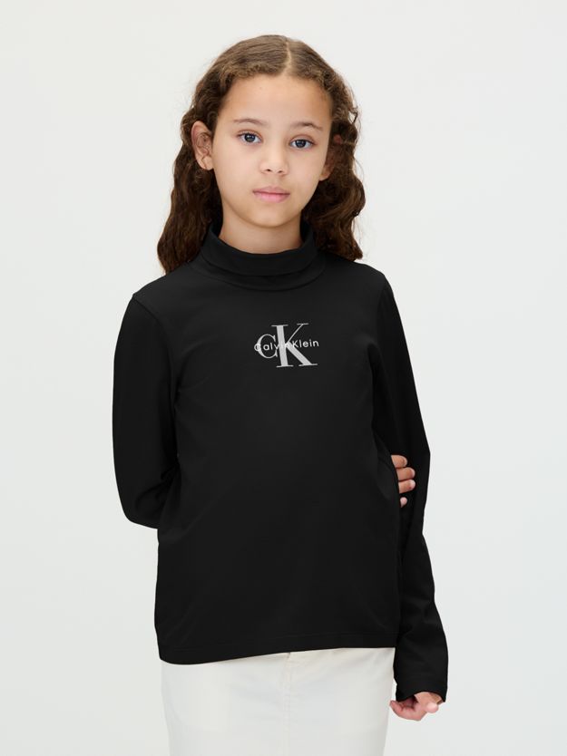 Slim Turtle Neck Top
