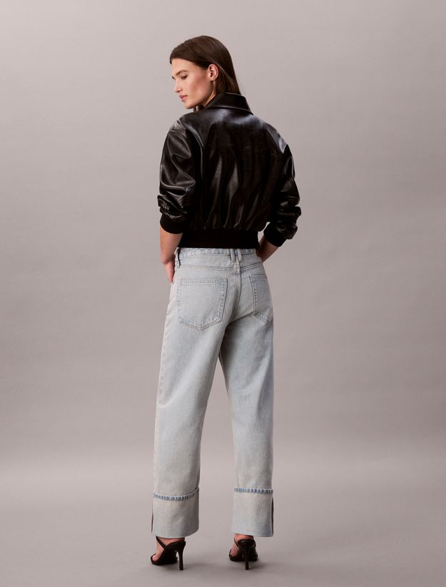 Relaxed 90's Cropped Jeans