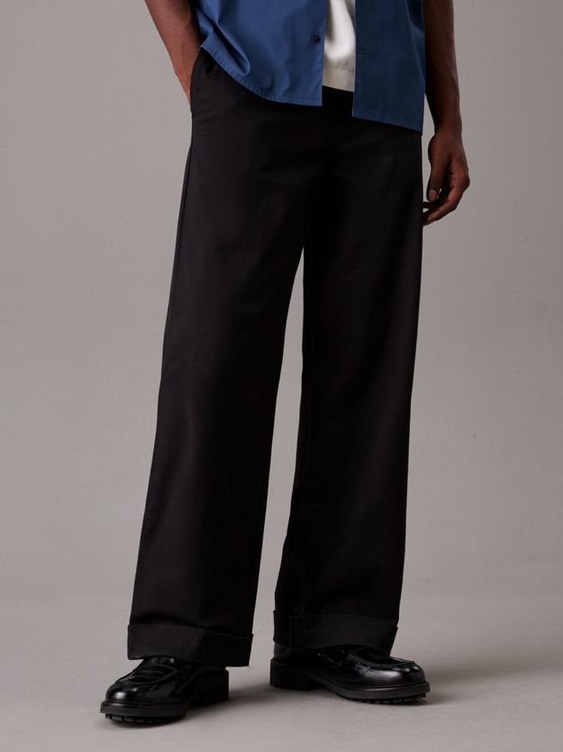 Relaxed Wide Leg Trousers
