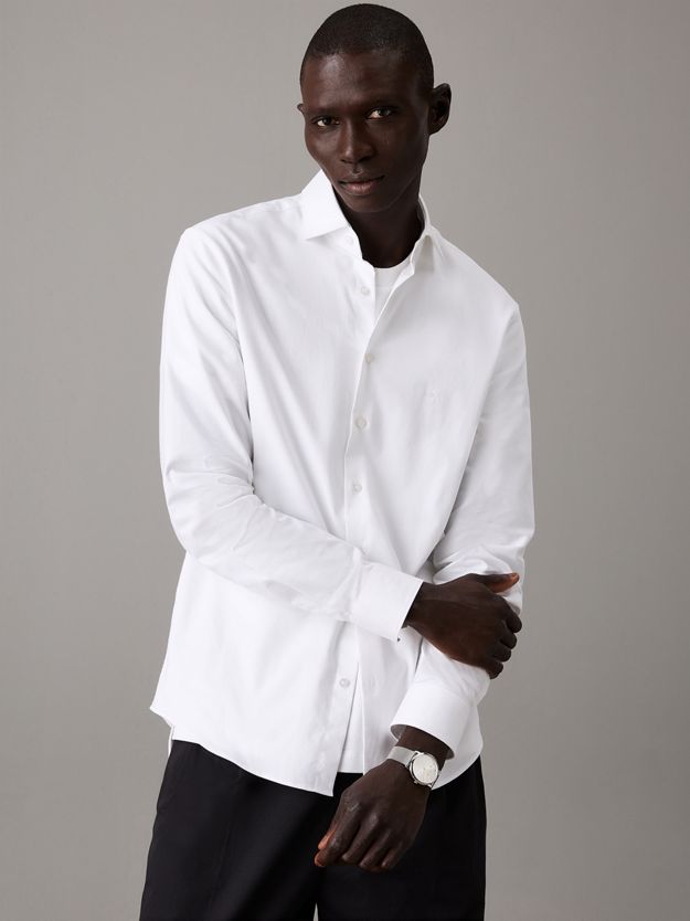 Minimalistic Dial Mesh Bracelet Watch