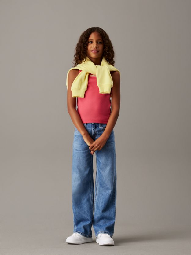 Relaxed Wide Leg Jeans