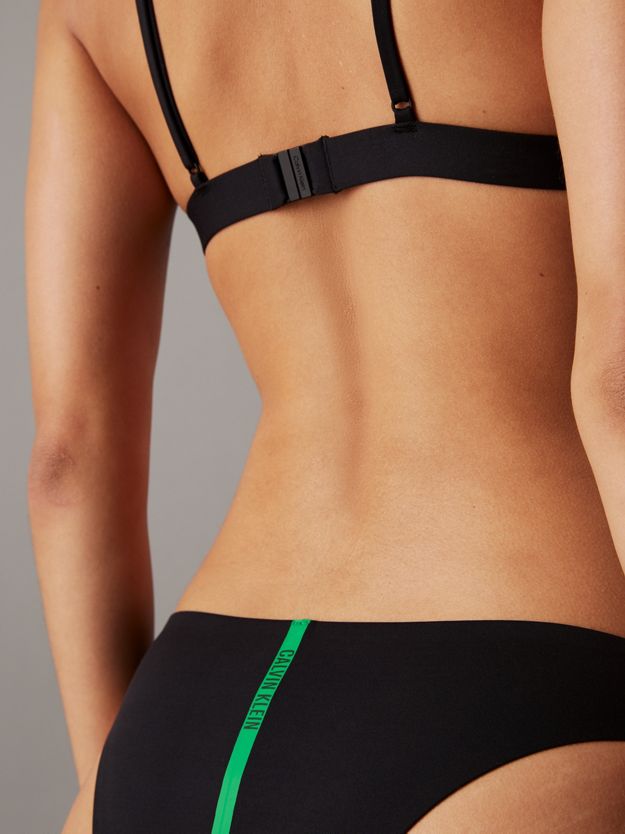 Bikini Bottoms - Intense Power Move