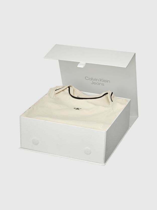 Newborn Bodysuit and Bib Giftpack
