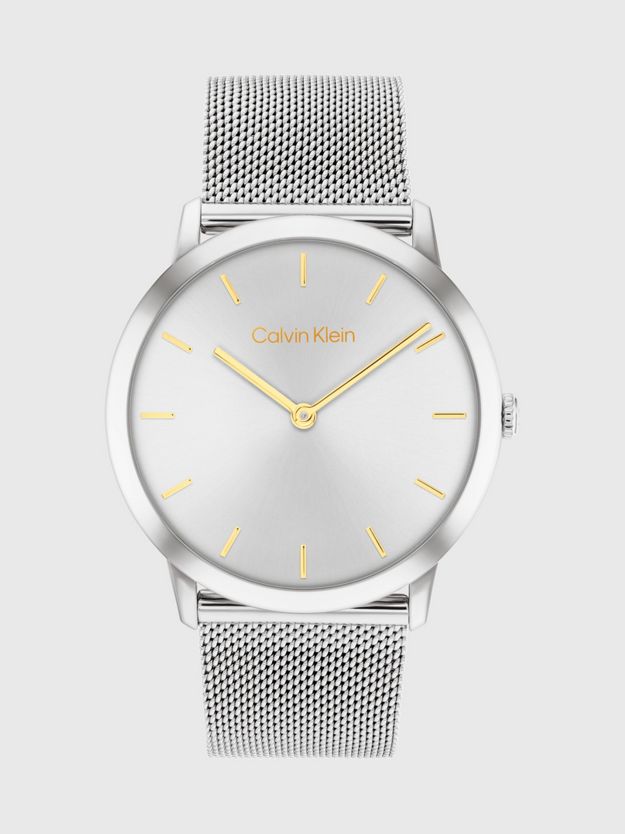 Minimalistic Dial Mesh Bracelet Watch