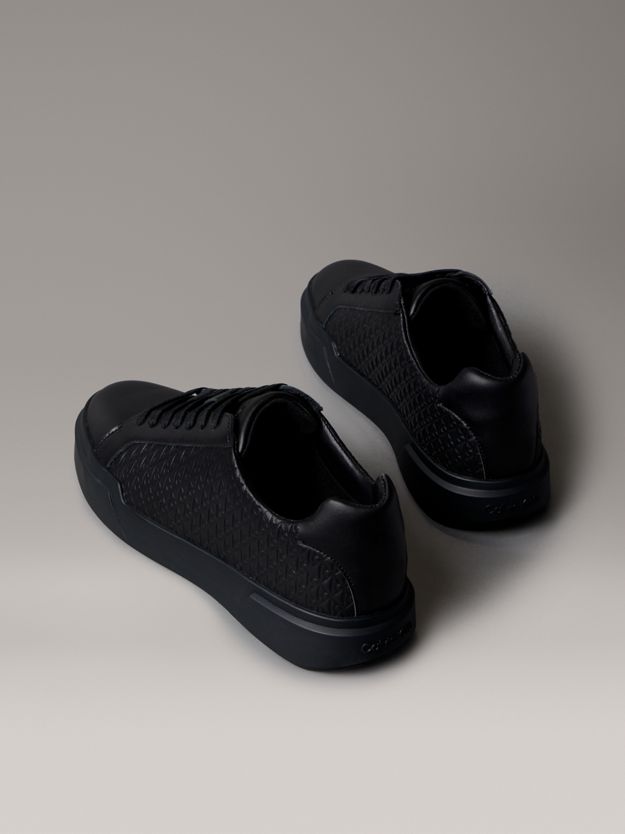 Durable Traction Logo Trainers