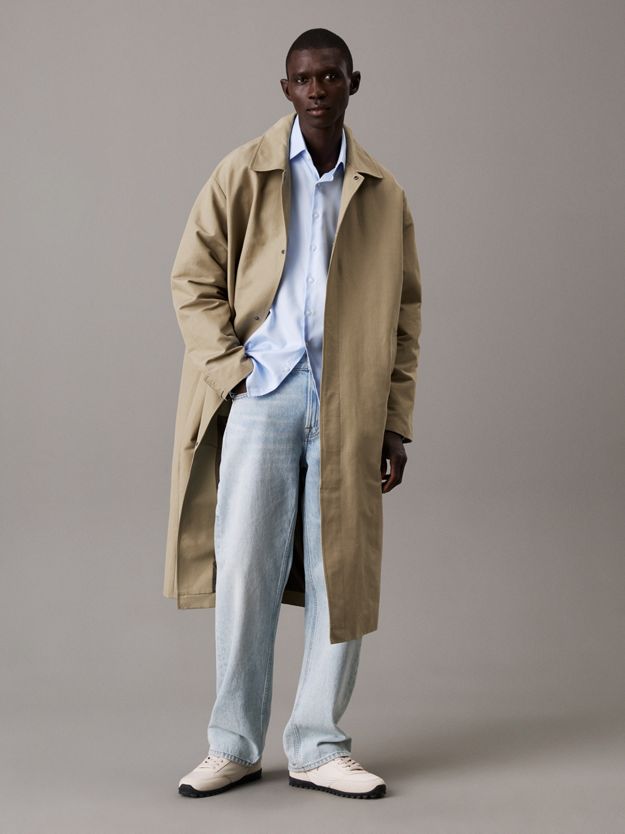 Slim Structured Non-Iron Dress Shirt