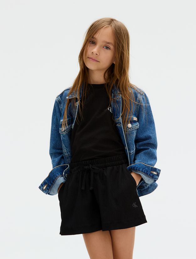 Relaxed Crinkle Knit Shorts