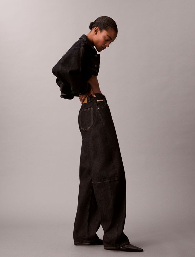 High Rise Barrel Jeans