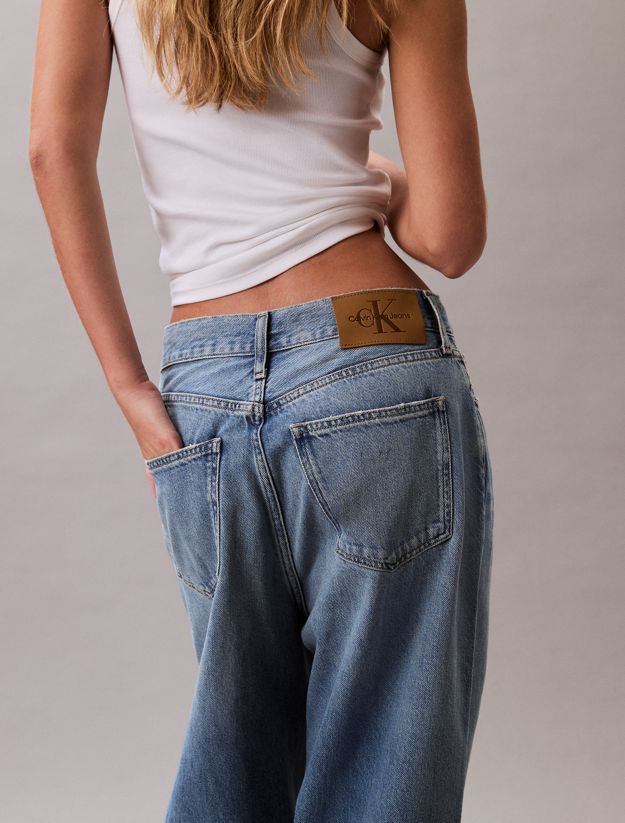High Rise Barrel Jeans