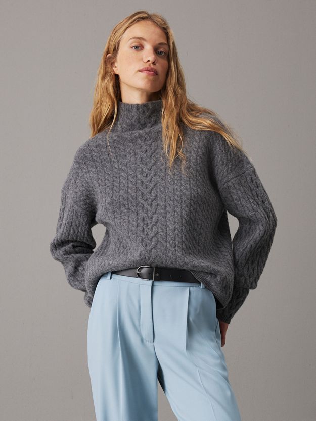 Relaxed Cable Knit Jumper