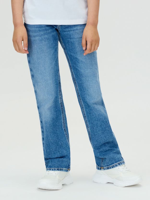 Mid Rise Straight Jeans