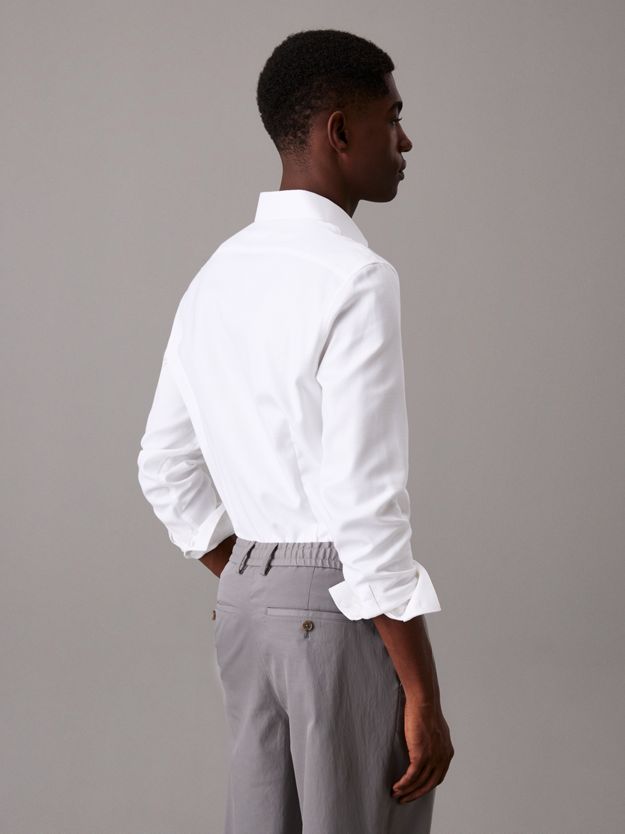 Slim Structured Non-Iron Dress Shirt