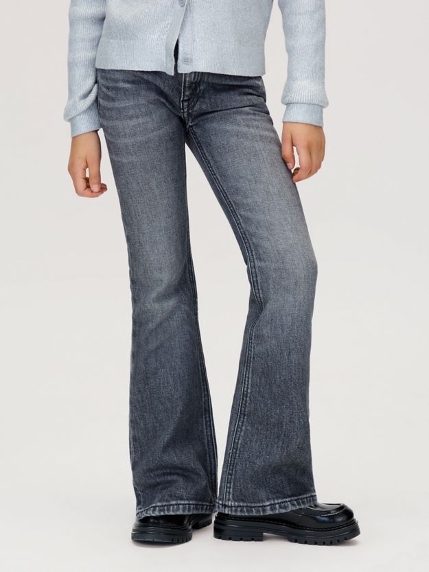 Mid Rise Flared Jeans