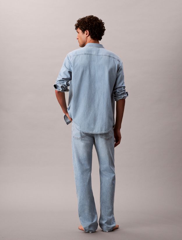 Standard Straight Jeans