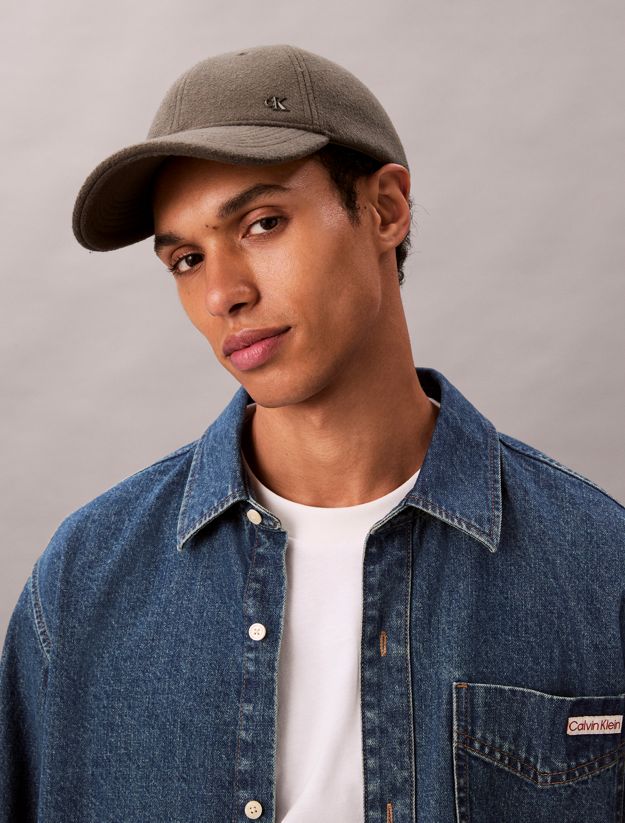 Felt Signature Logo Hardware Cap