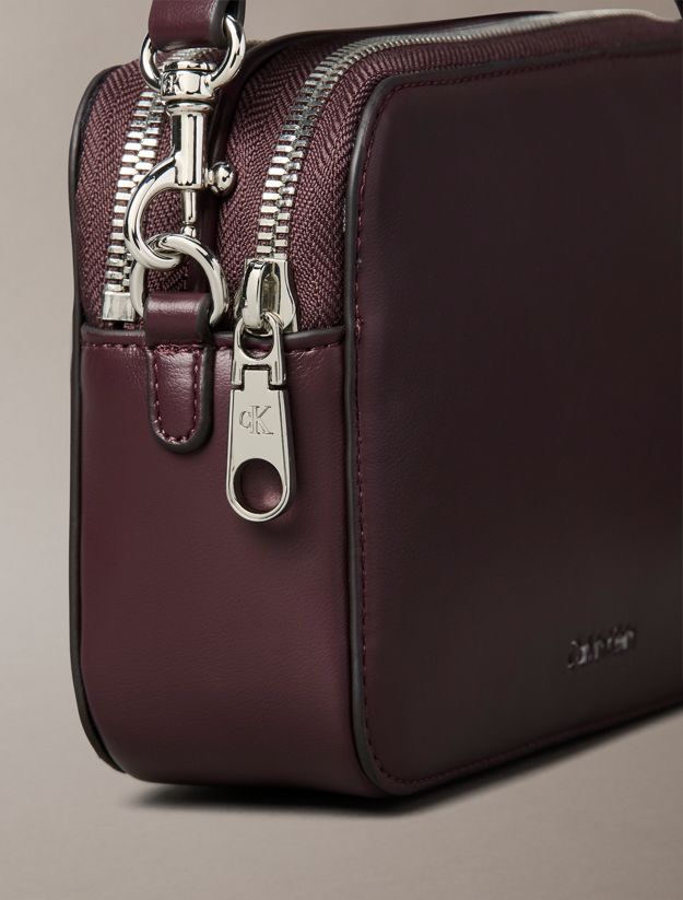 Convertible 2-Strap Crossbody Camera Bag