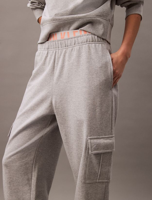 Relaxed Cargo Joggers