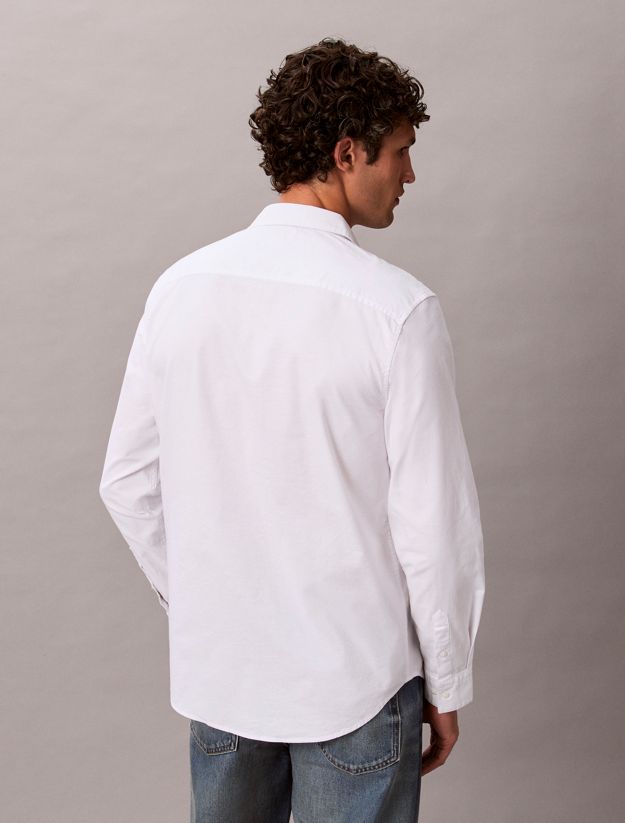 Solid Classic Oxford Button-Down Shirt