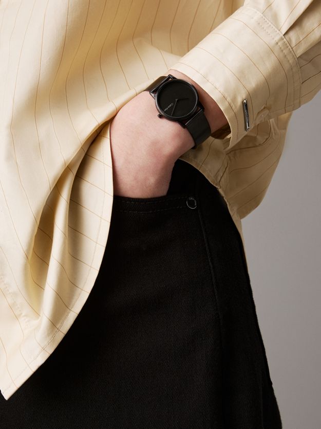 Linear Dial and Bracelet Watch