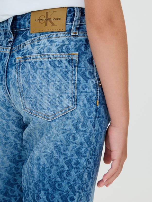 Barrel Leg Logo Jeans