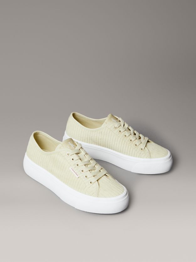 Courderoy Platform Trainers