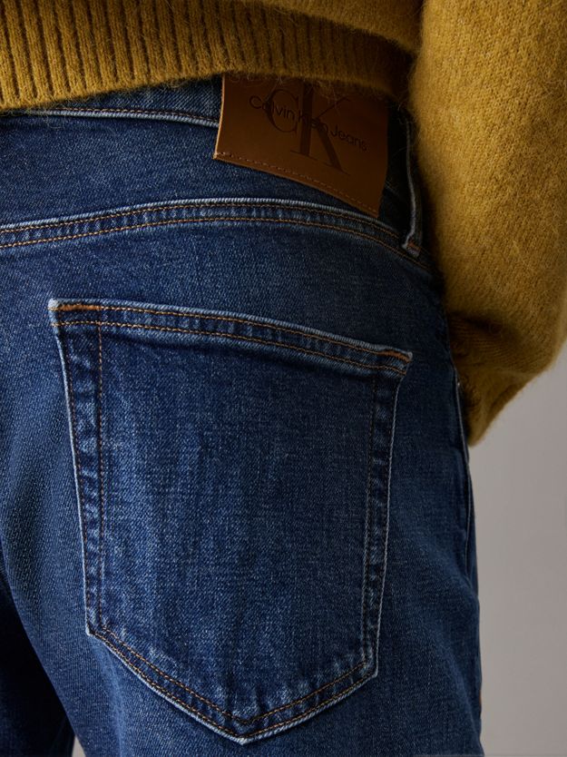 Standard Straight Jeans