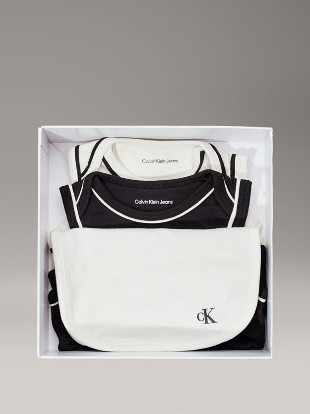 Newborn Bodysuit and Bib Gift Set