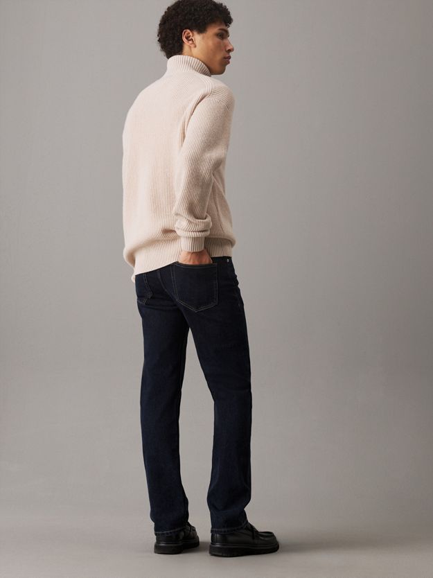 Standard Straight Jeans