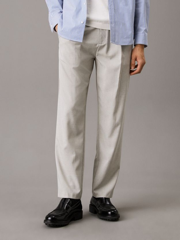 Relaxed Pleated Trousers