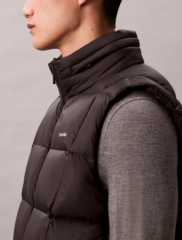 Nylon Quilted Puffer Vest