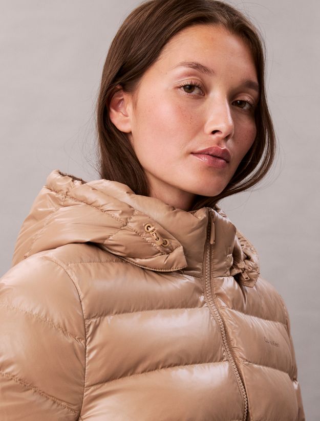 Lightweight Belted Puffer Jacket