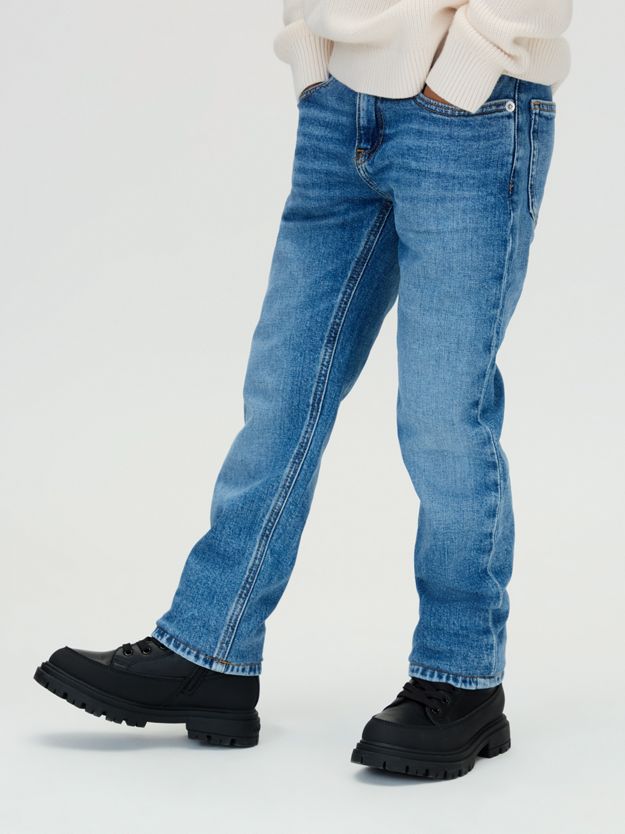 Mid Rise Straight Jeans