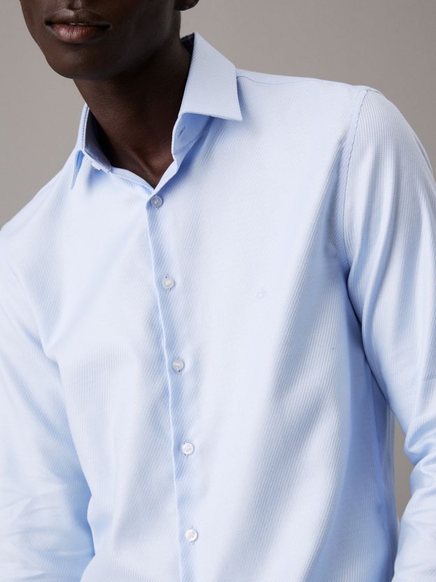 Slim Structured Non-Iron Dress Shirt