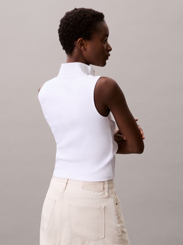 Sleeveless Quarter Zip Top