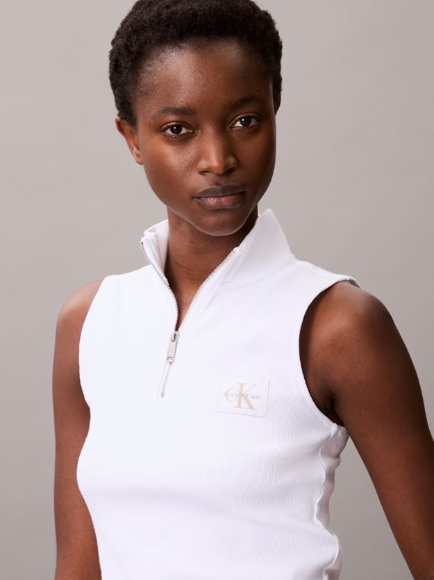 Sleeveless Quarter Zip Top