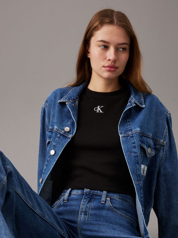 Slim Cropped Ribbed T-shirt